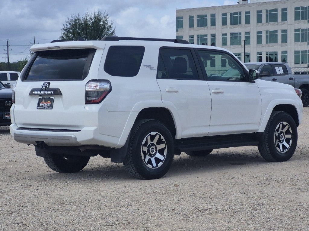Certified 2024 Toyota 4Runner TRD Off-Road AWD/4WD image 6