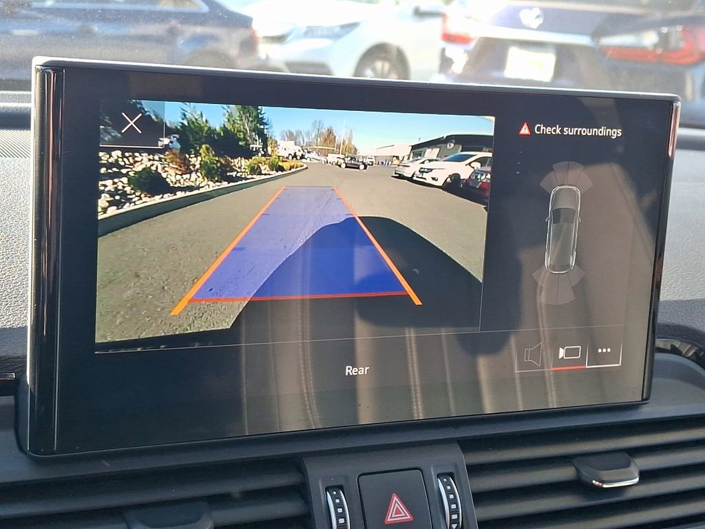 Used 2021 Audi Q5 2.0T Premium w/ Convenience Package image 17