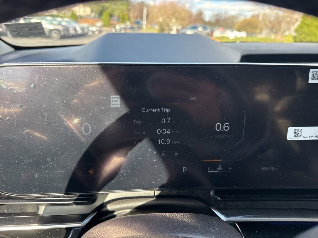 Used 2026 Kia Carnival SX Prestige image 8