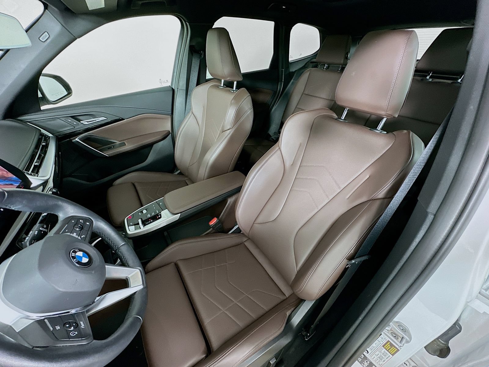 Used 2025 BMW X1 xDrive28i AWD/4WD image 33