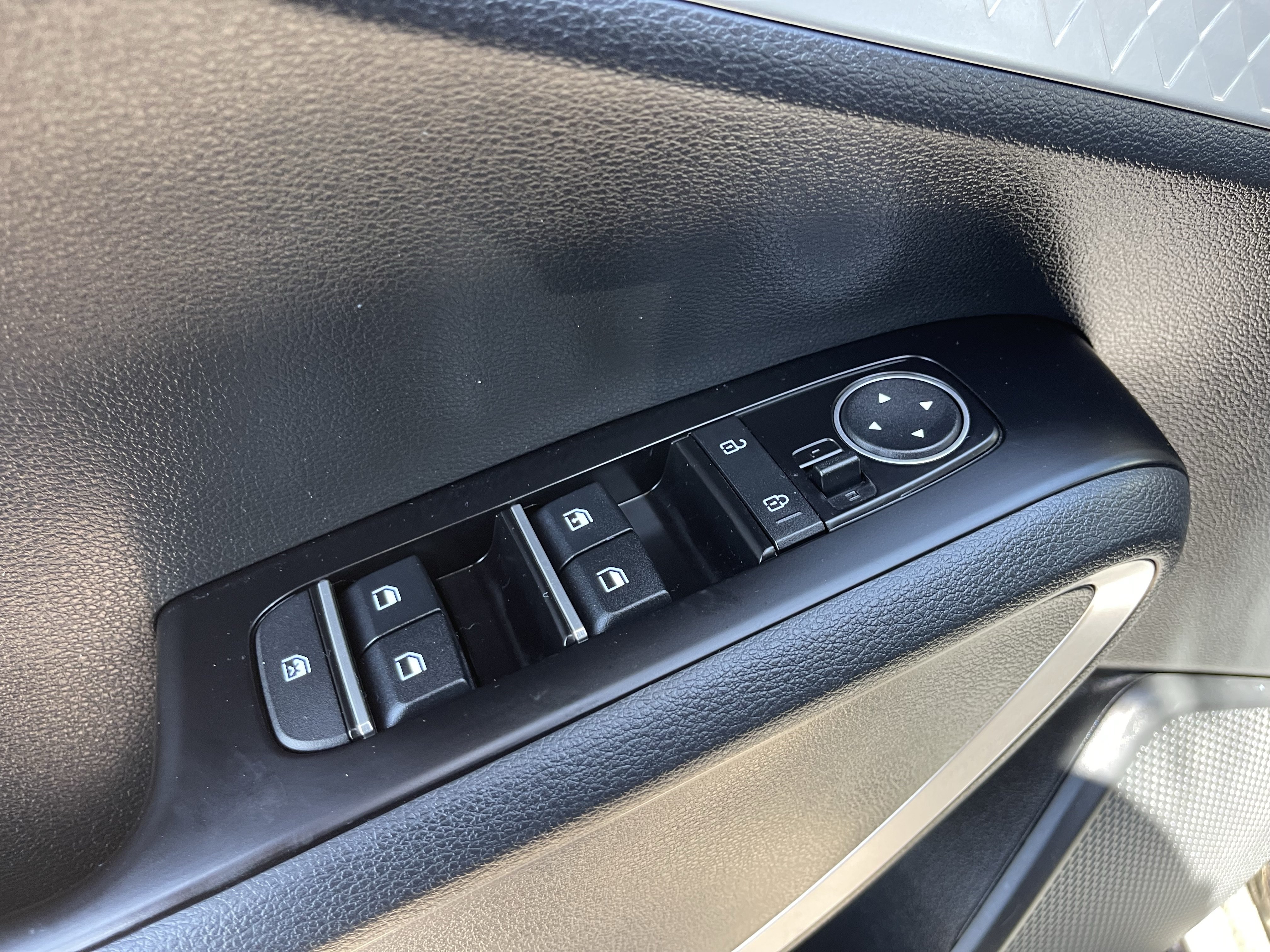 Certified 2023 Kia Soul LX w/ LX Technology Package FWD image 20