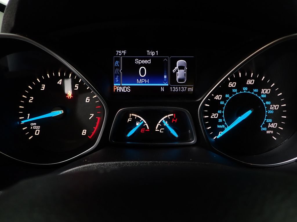 Used 2016 Ford Escape SE w/ Equipment Group 201A FWD image 22