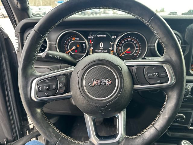 Used 2018 Jeep Wrangler Unlimited Sahara w/ Dual Top Group image 28