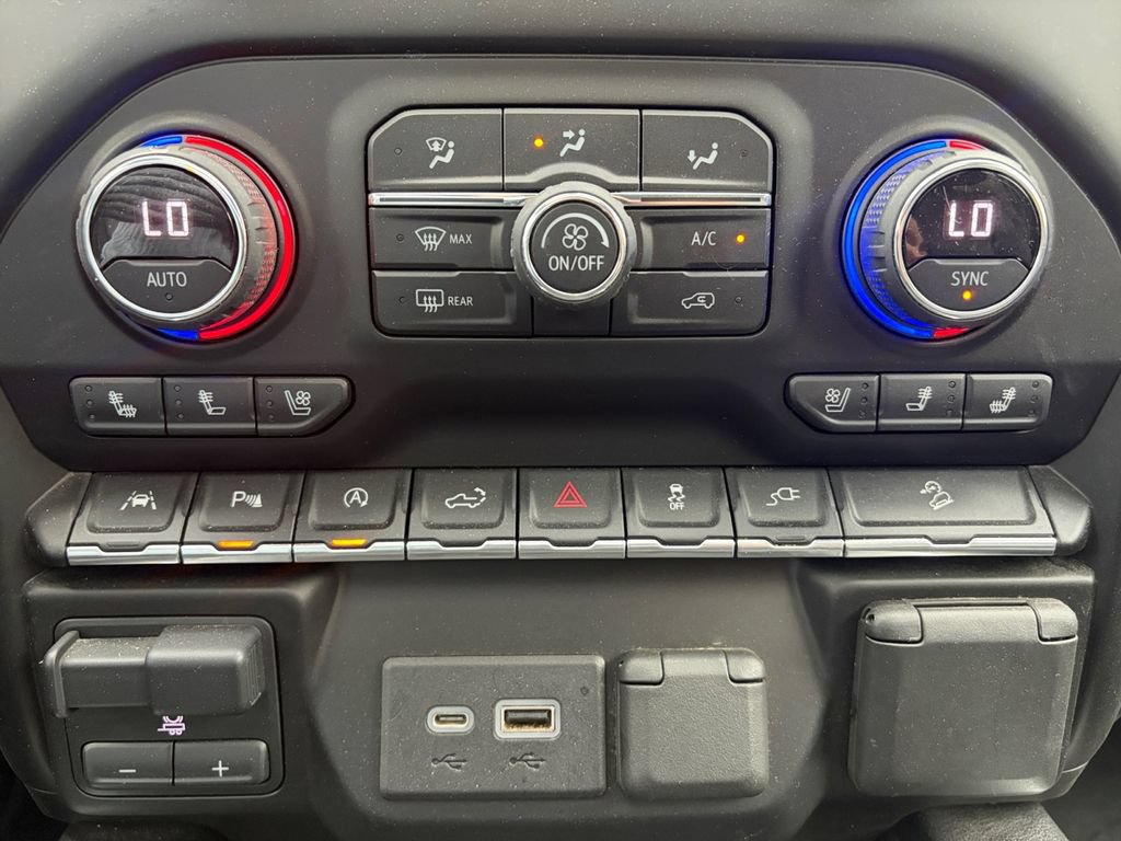 Used 2023 Chevrolet Silverado 2500 High Country w/ Safety Package II AWD/4WD image 23