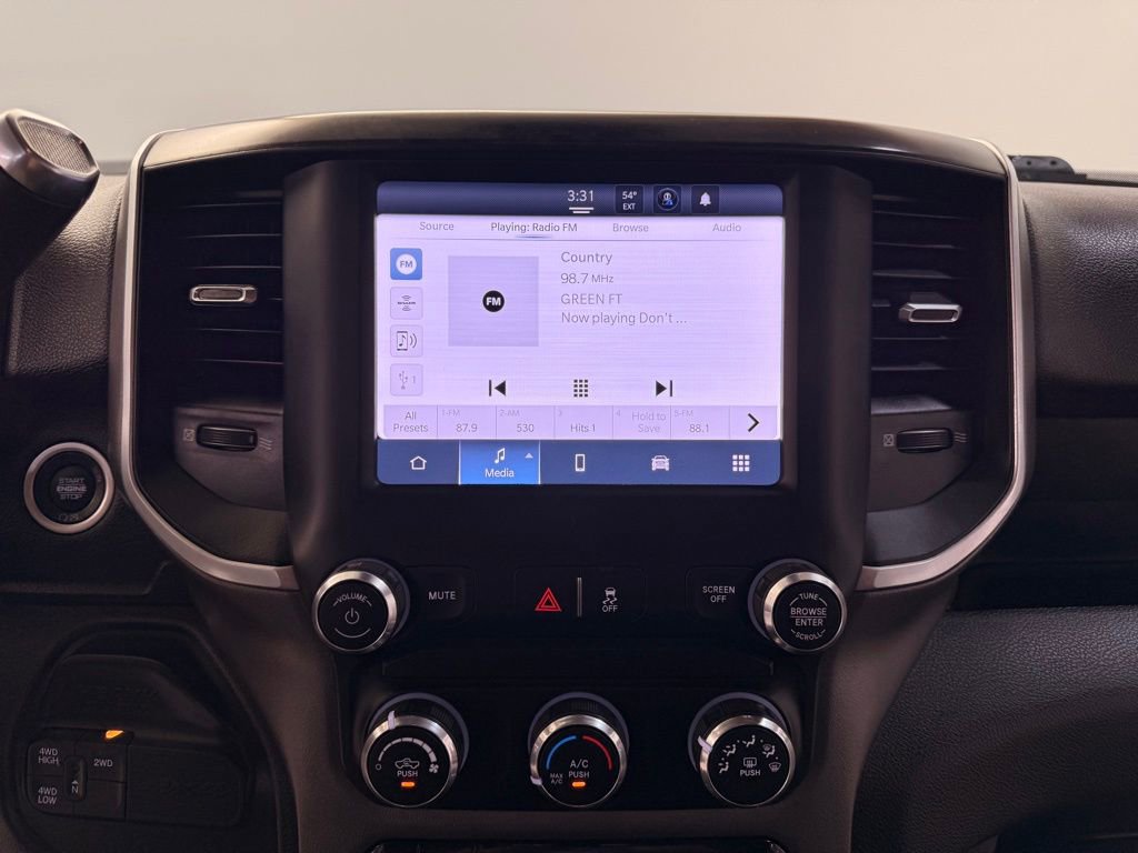 Used 2022 RAM 3500 Big Horn image 21