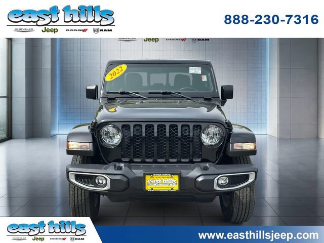 Certified 2022 Jeep Gladiator Sport AWD/4WD image 8