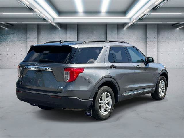 Used 2023 Ford Explorer XLT AWD/4WD image 27