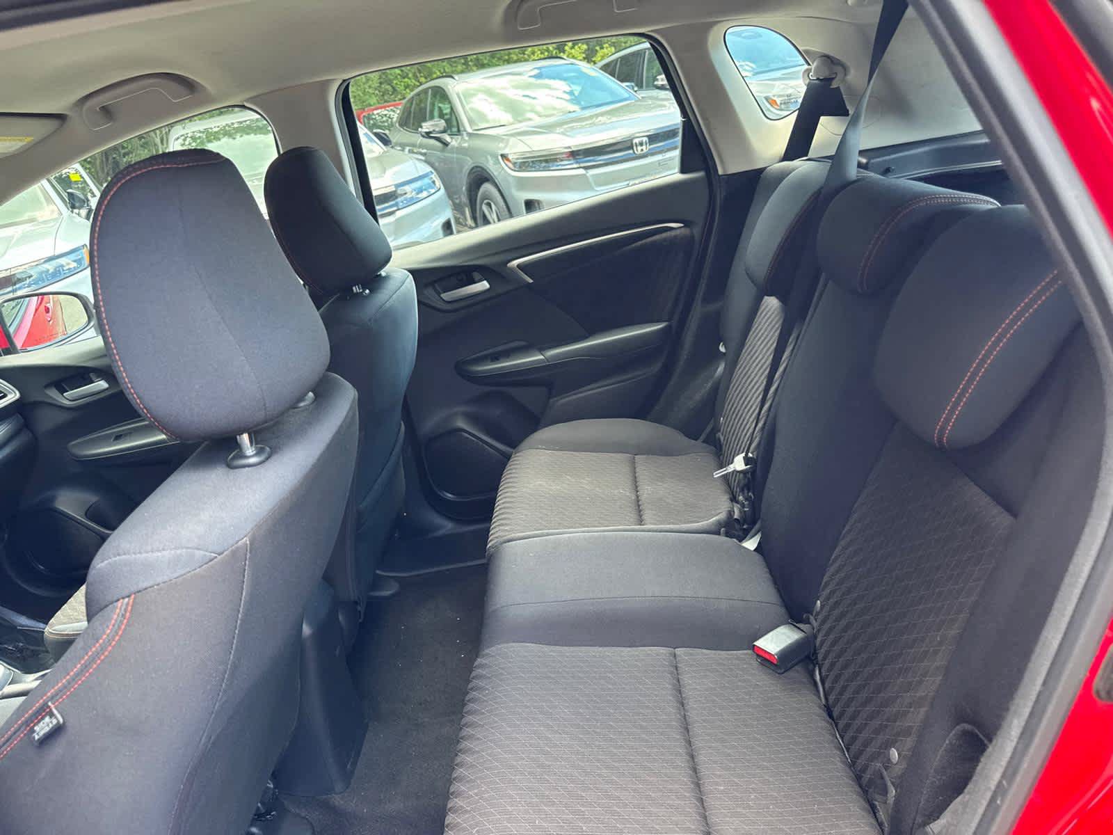 Used 2018 Honda Fit Sport image 29