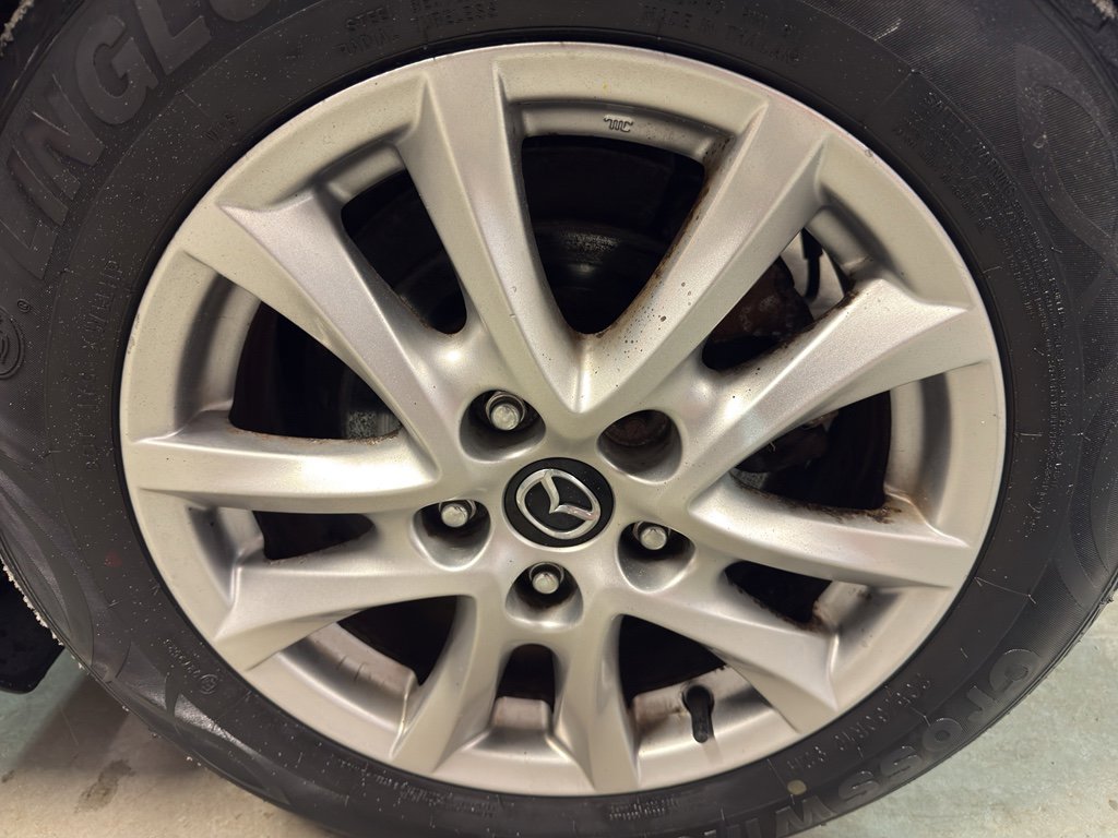 Used 2015 MAZDA MAZDA3 i Grand Touring image 34