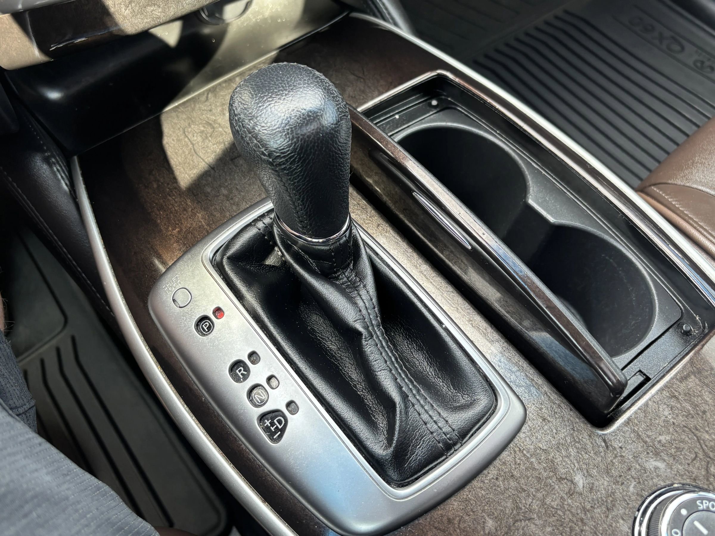 Used 2015 INFINITI QX60 AWD w/ Premium Plus Package image 25