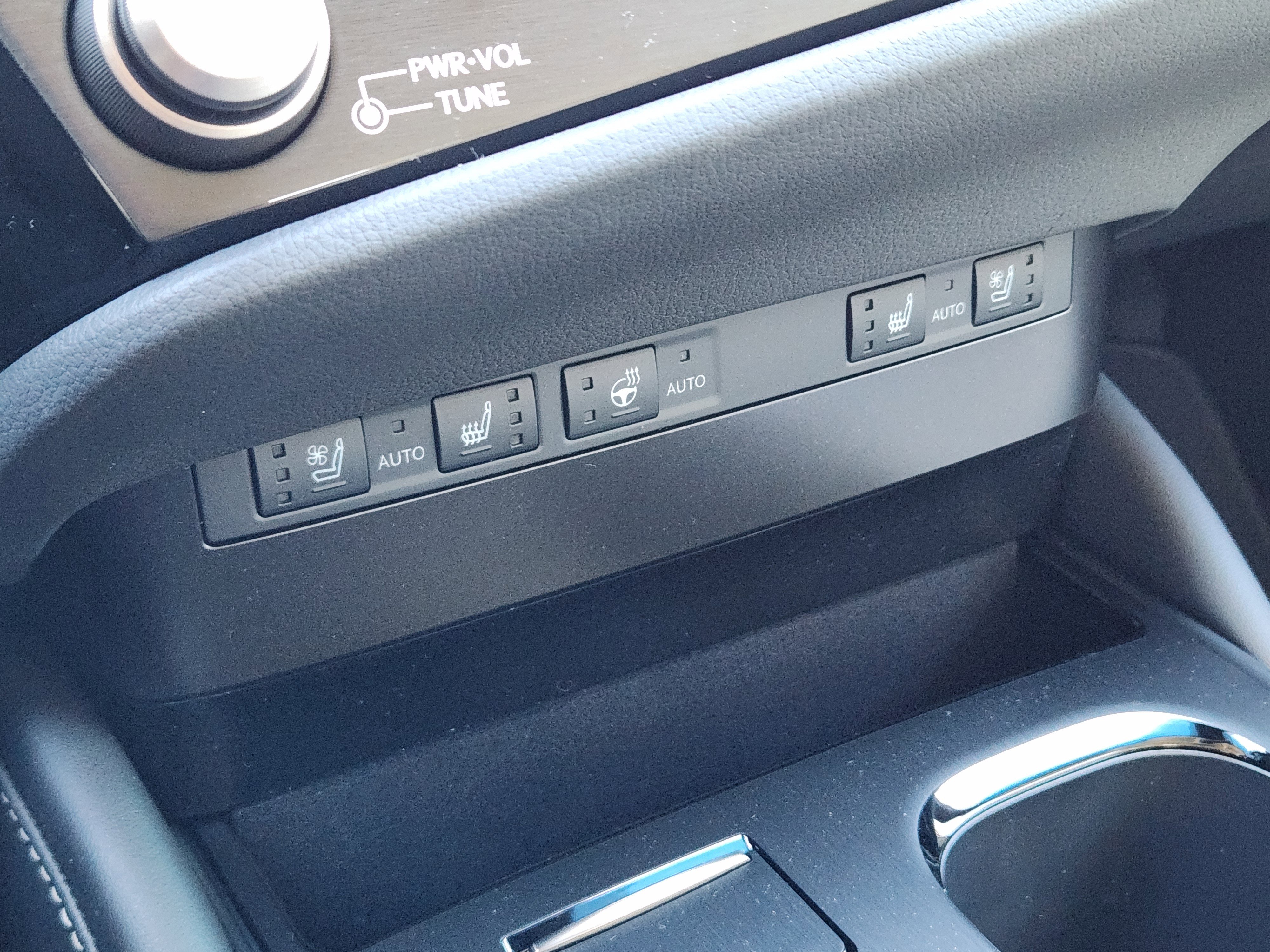 New 2025 Lexus ES 350 w/ Premium Package image 13