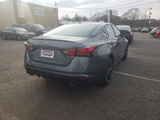 New 2025 Nissan Altima 2.5 SR image 6