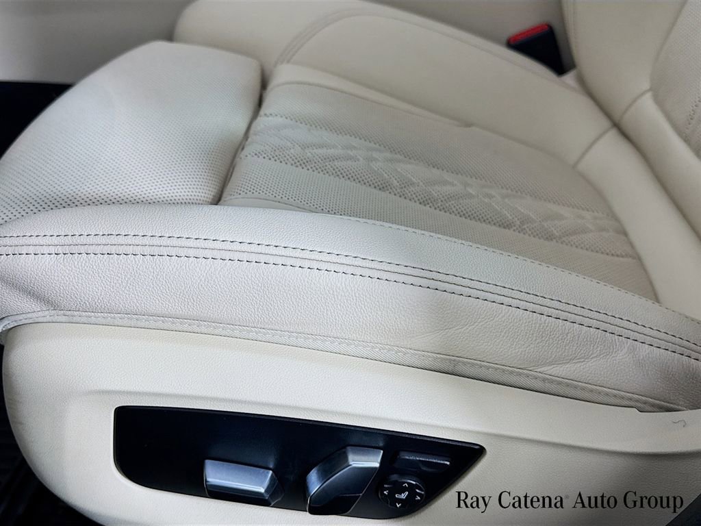 Certified 2023 BMW 530i xDrive w/ Premium Package image 20