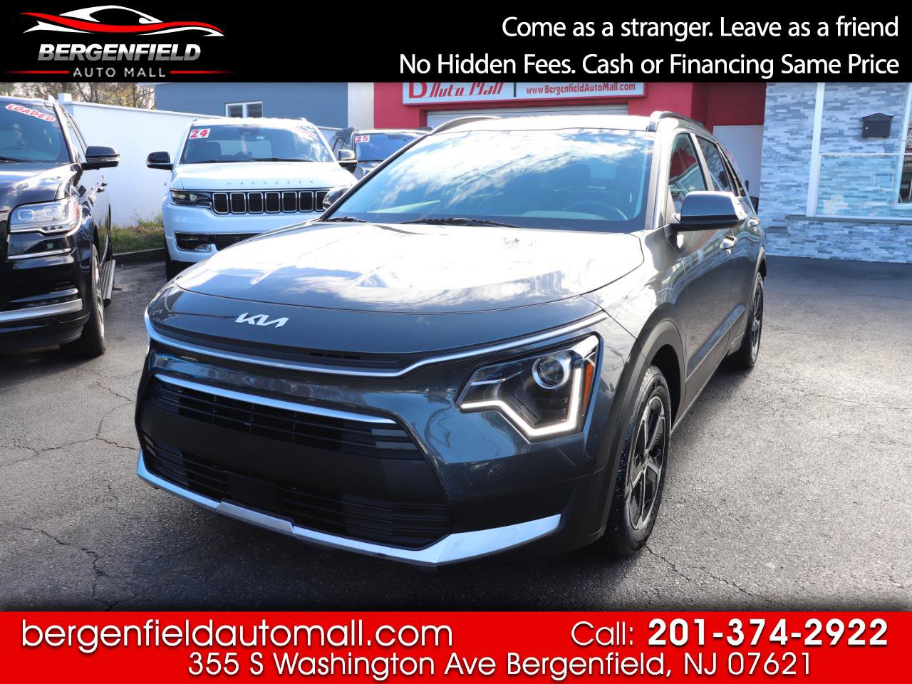Used 2023 Kia Niro EX
