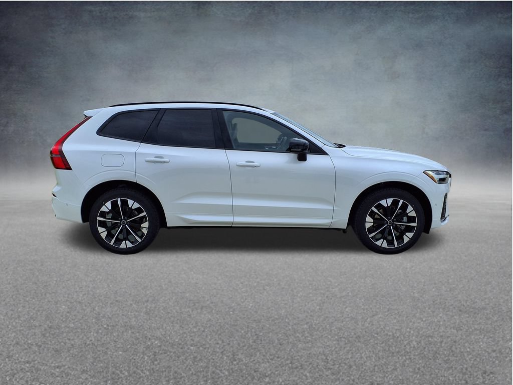 New 2026 Volvo XC60 B5 Plus w/ Protection Package Premier AWD/4WD image 9