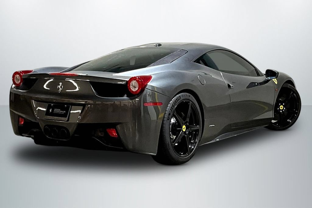 Used 2015 Ferrari 458 Italia Coupe RWD image 7