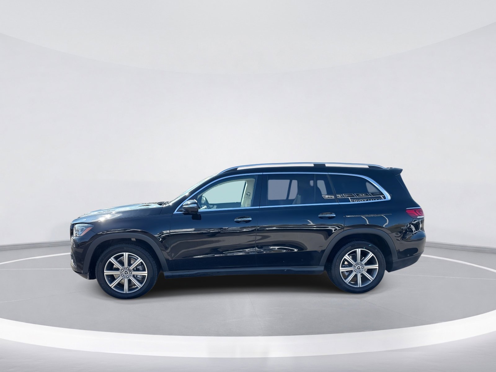 Used 2020 Mercedes-Benz GLS 450 4MATIC image 5