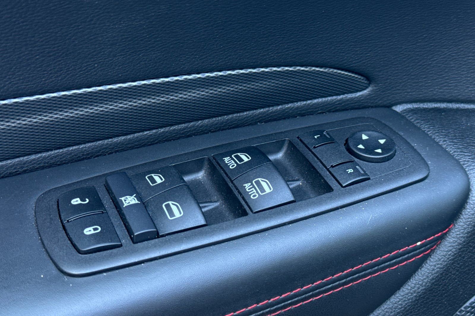 Used 2024 Dodge Durango GT image 13