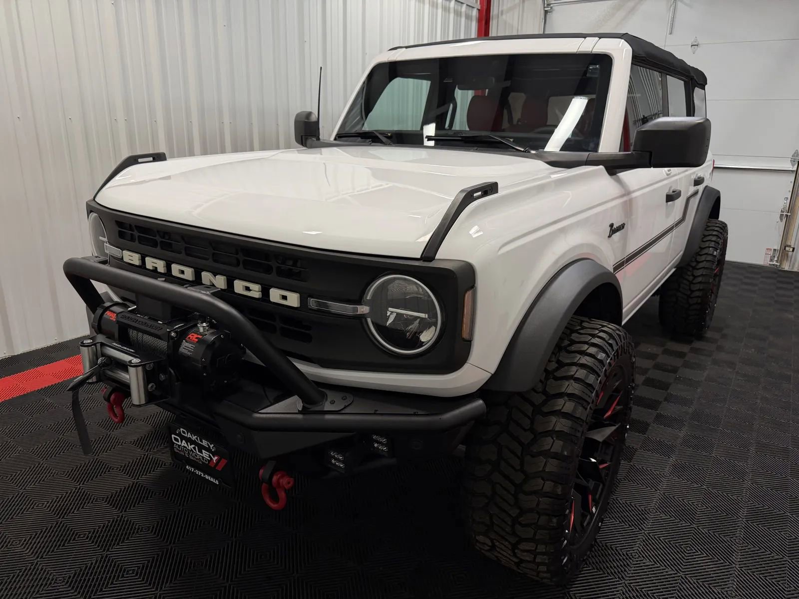 Used 2023 Ford Bronco 4-Door AWD/4WD image 14