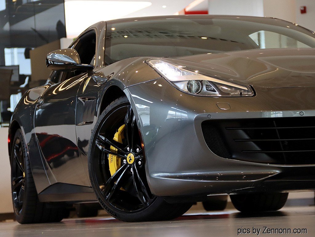 Certified 2017 Ferrari GTC4Lusso image 16
