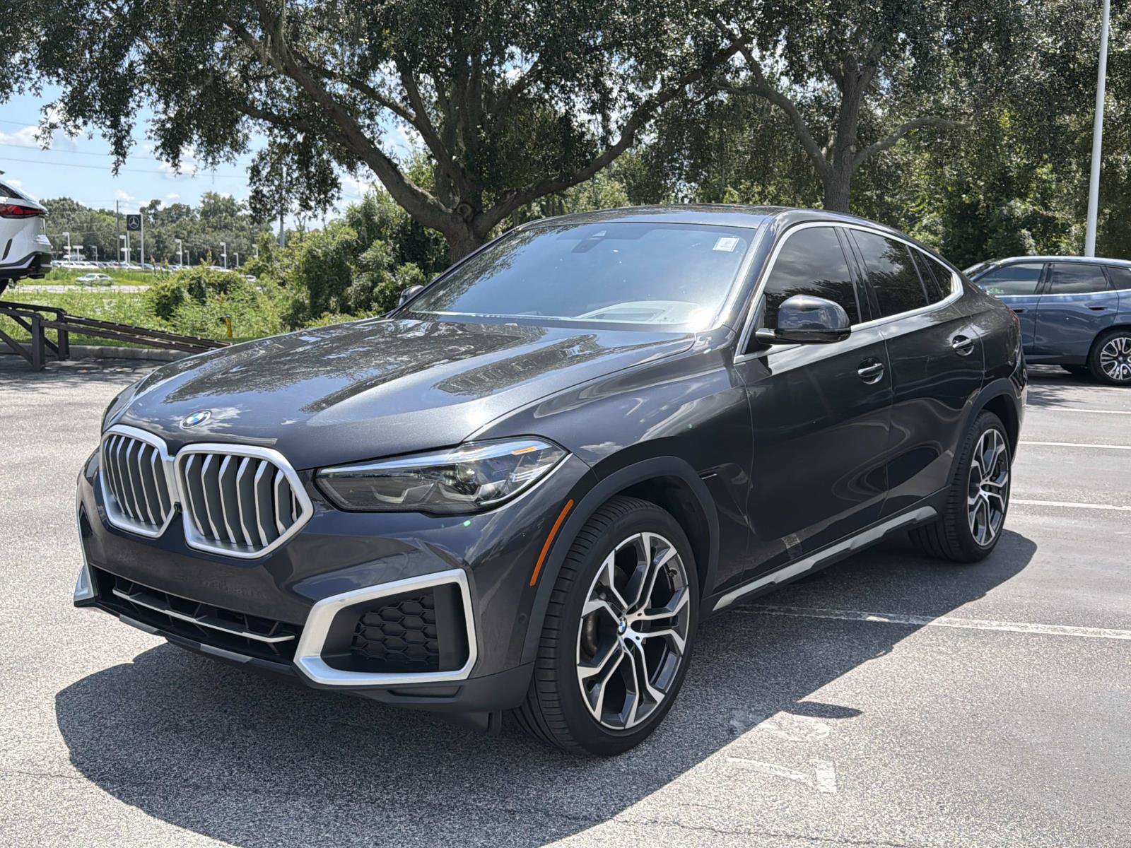 Used 2023 BMW X6 xDrive40i w/ Luxury Seating Package AWD/4WD image 8