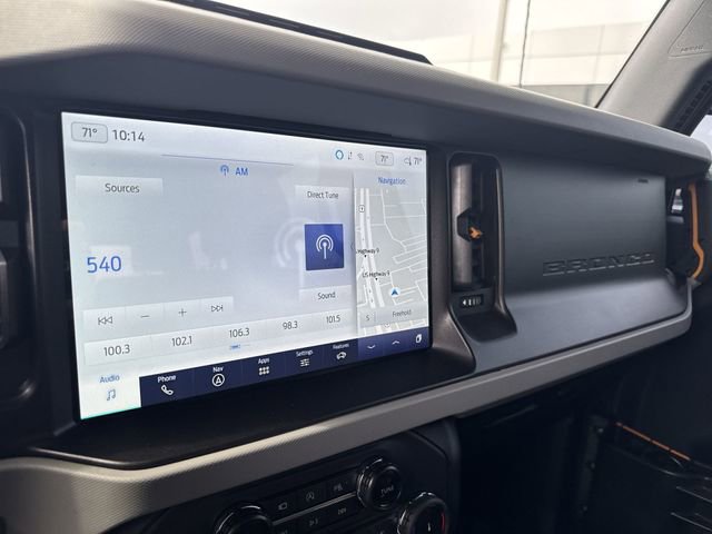 Used 2022 Ford Bronco Badlands w/ Sasquatch Package AWD/4WD image 13