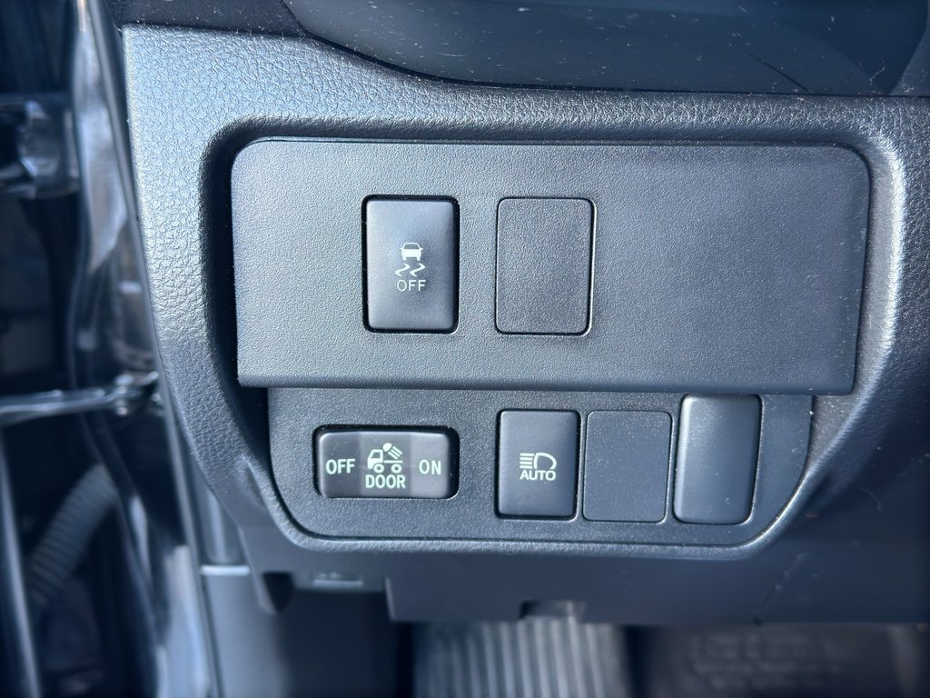 Used 2023 Toyota Tacoma SR image 24