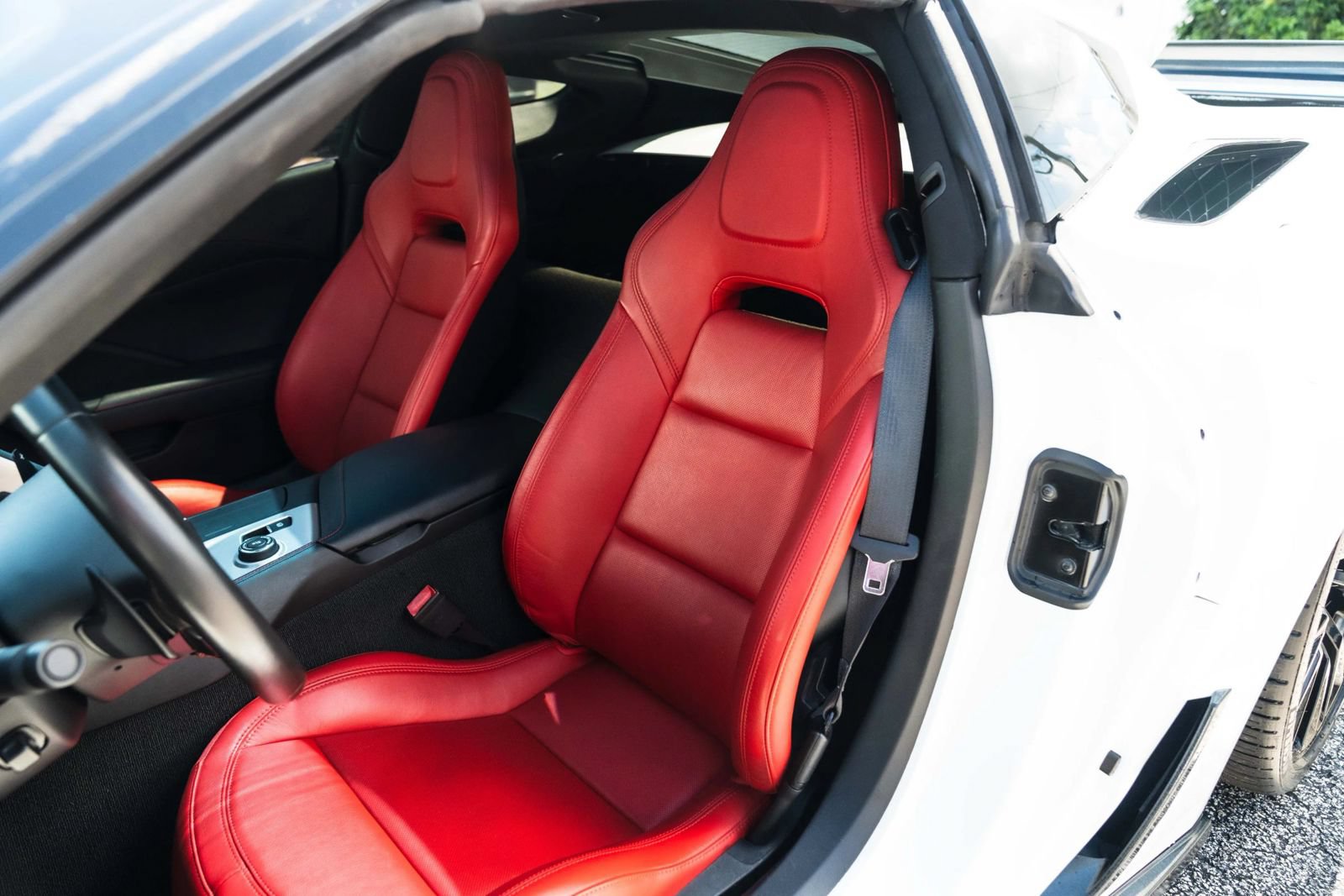Used 2016 Chevrolet Corvette Z06 RWD image 17