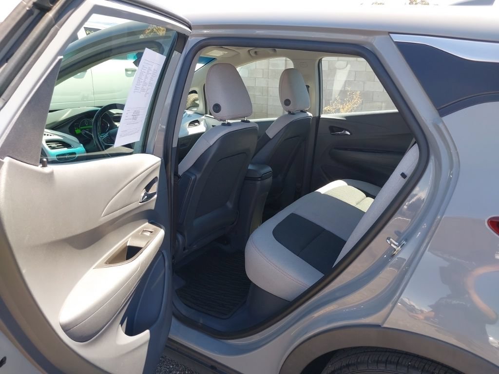 Used 2020 Chevrolet Bolt LT FWD image 7