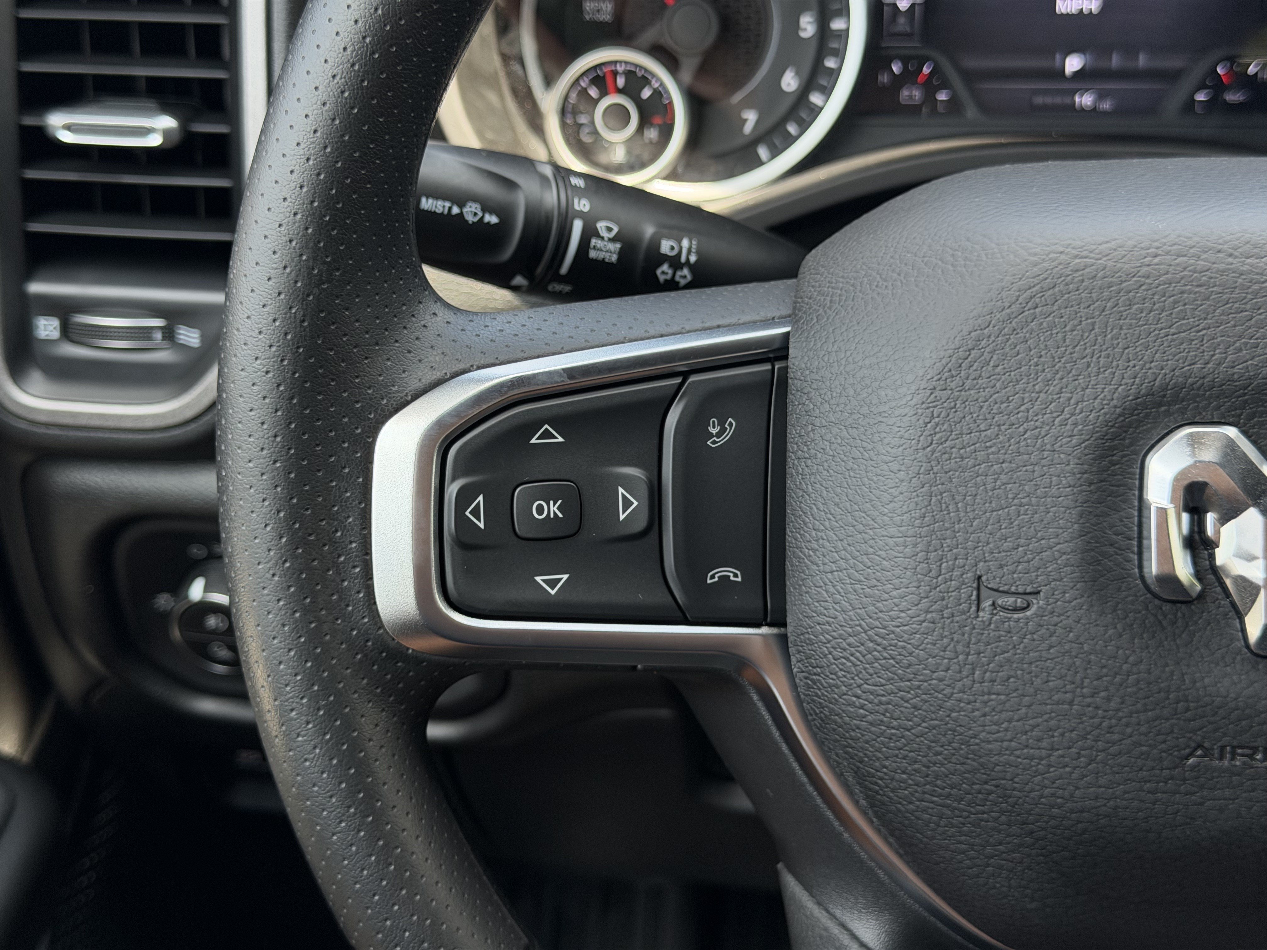 New 2026 RAM 1500 Warlock AWD/4WD image 18