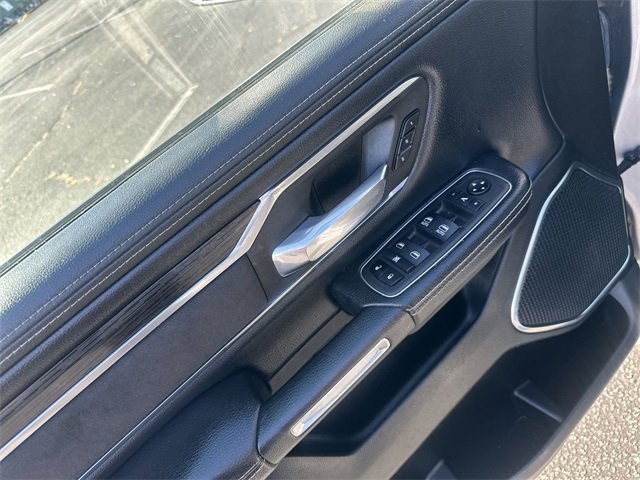 Used 2024 RAM 1500 Laramie image 15