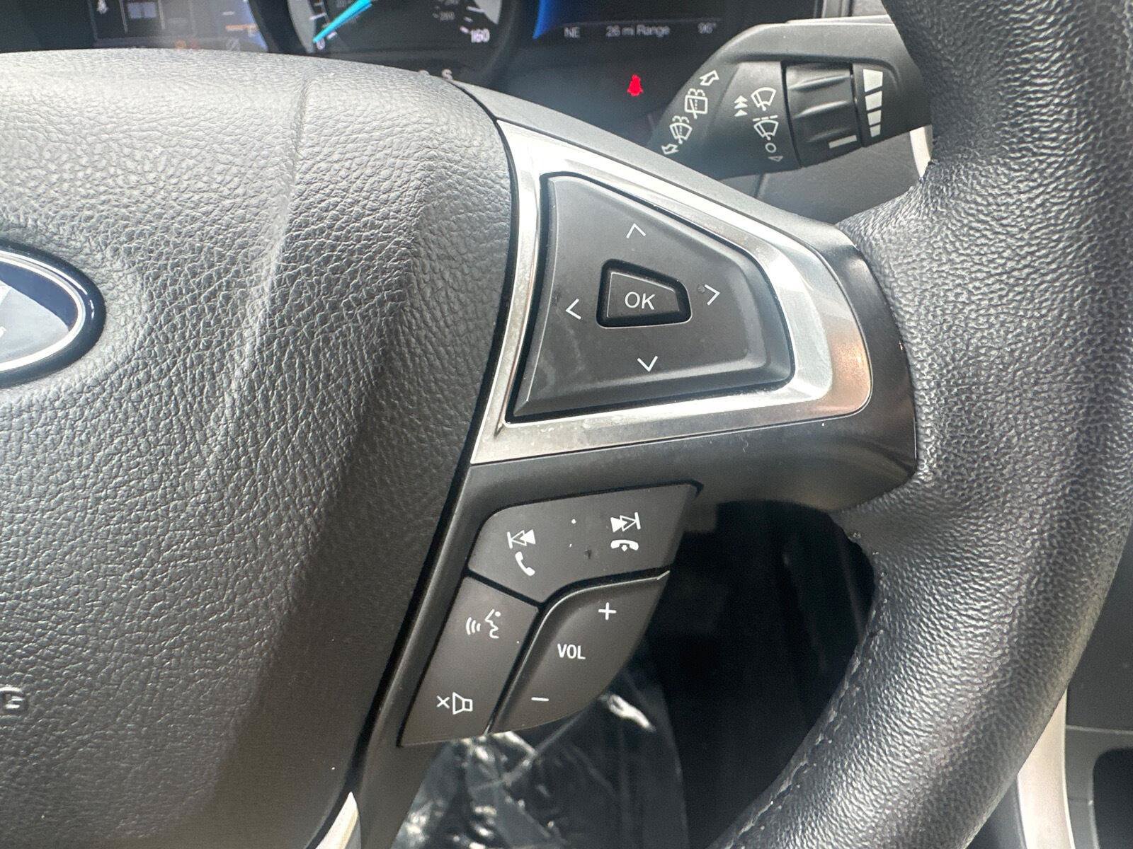 Used 2023 Ford Edge SEL w/ Convenience Package AWD/4WD image 19