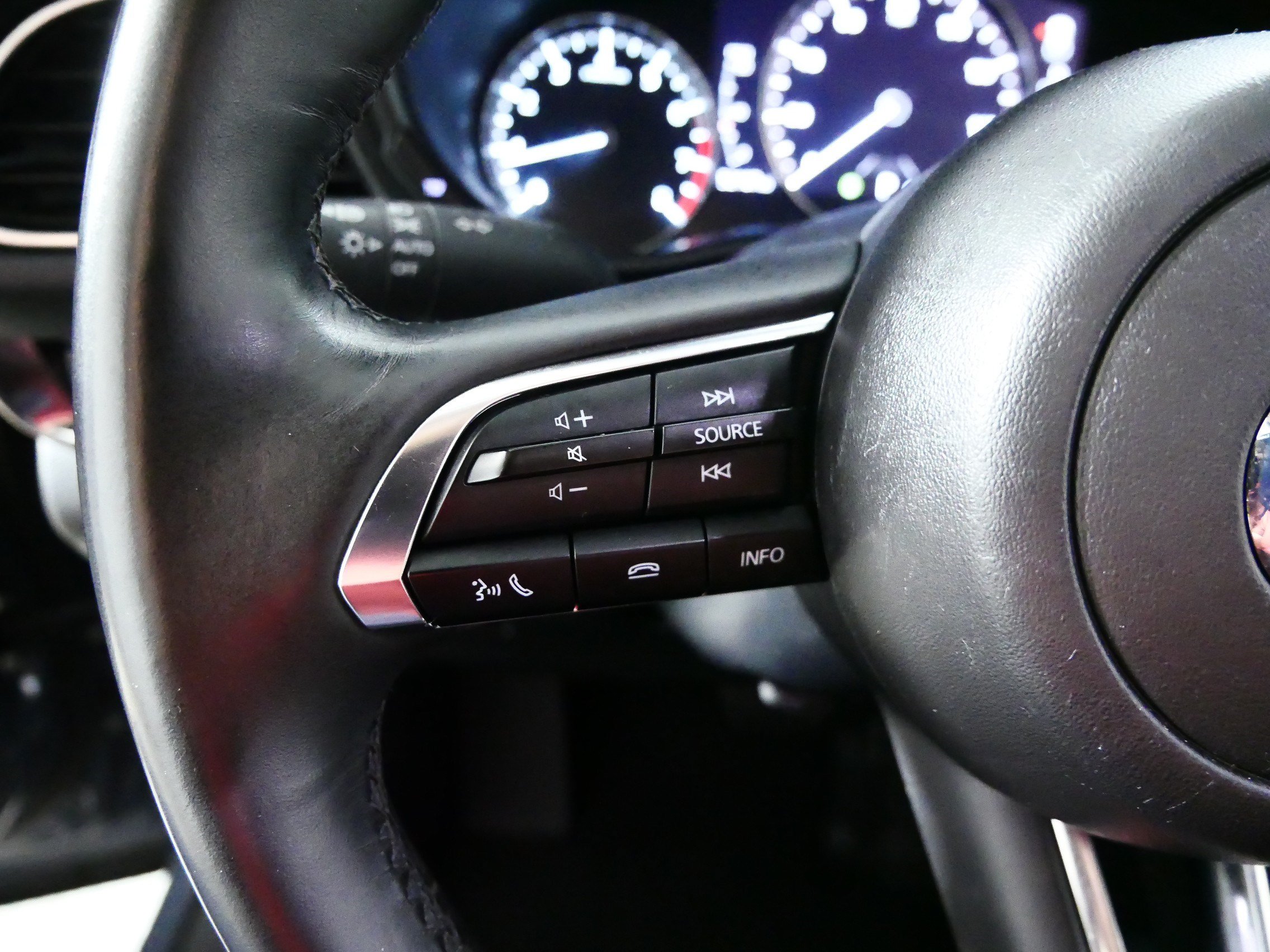 Used 2025 MAZDA CX-30 AWD 2.5 S w/ Preferred Package image 27