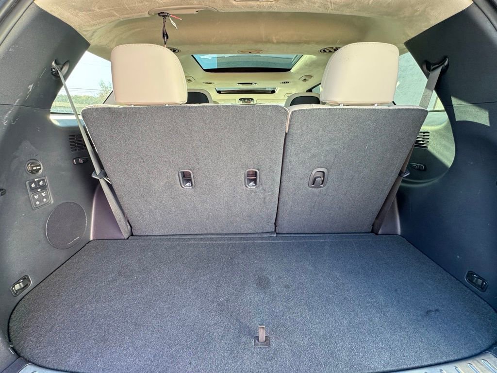 Used 2024 Hyundai Palisade Calligraphy image 10