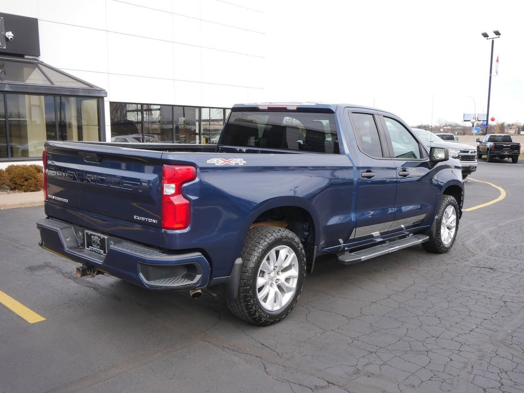 Used 2021 Chevrolet Silverado 1500 Custom image 7
