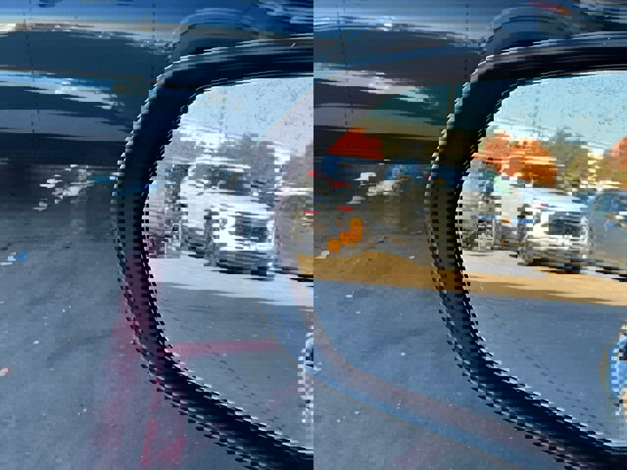 Used 2025 Toyota Camry LE image 19