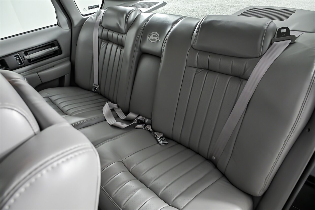 Used 1994 Chevrolet Impala SS RWD image 20