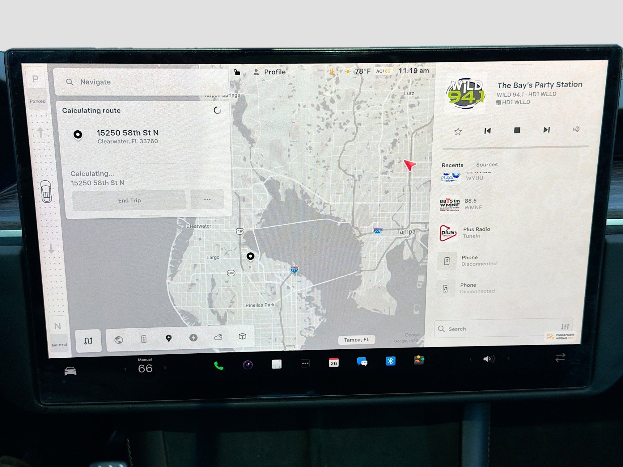 Used 2022 Tesla Model X image 31