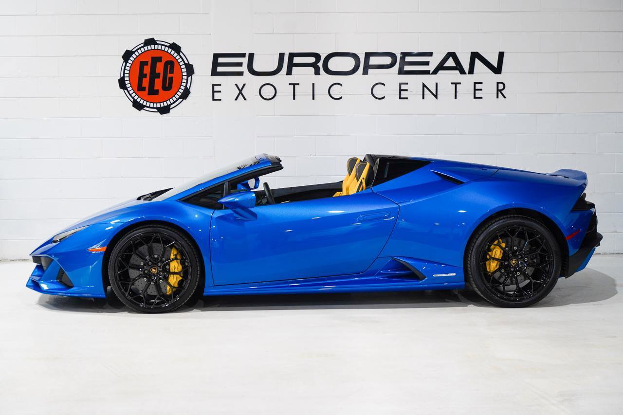 Used 2023 Lamborghini Huracan EVO image 7