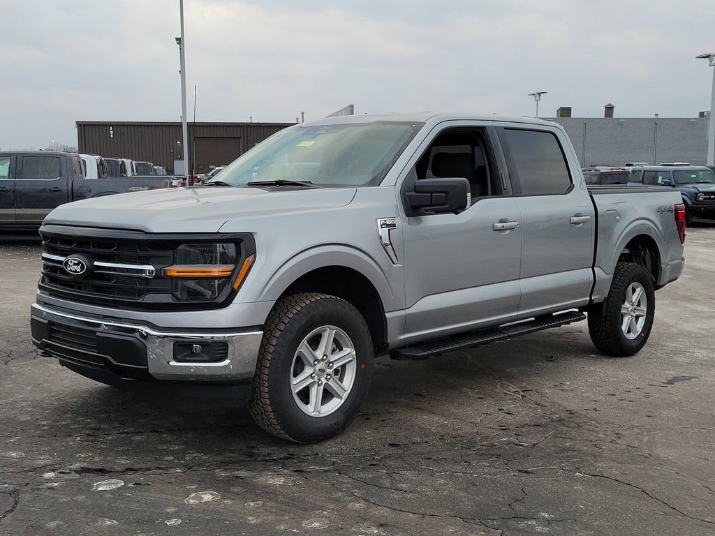 New 2026 Ford F150 XLT w/ Equipment Group 302A MID image 8