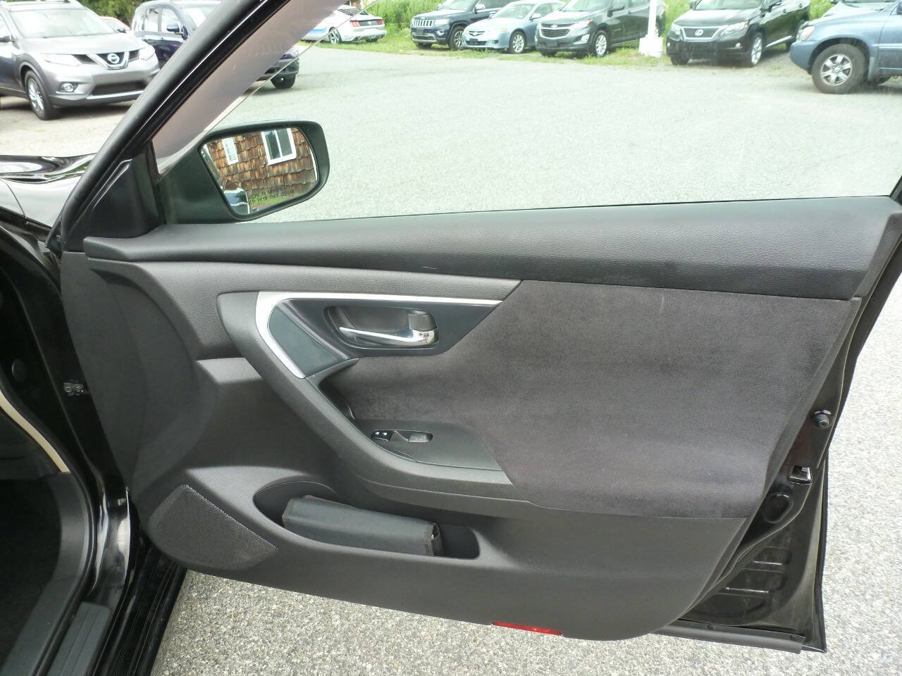 Used 2013 Nissan Altima 2.5 FWD image 25