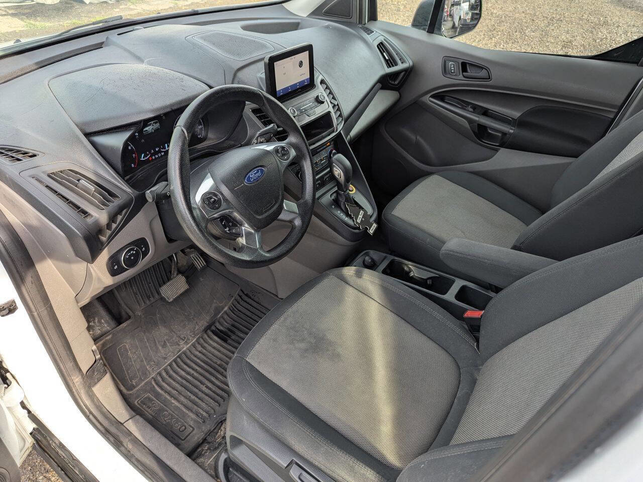 Used 2020 Ford Transit Connect XL image 12
