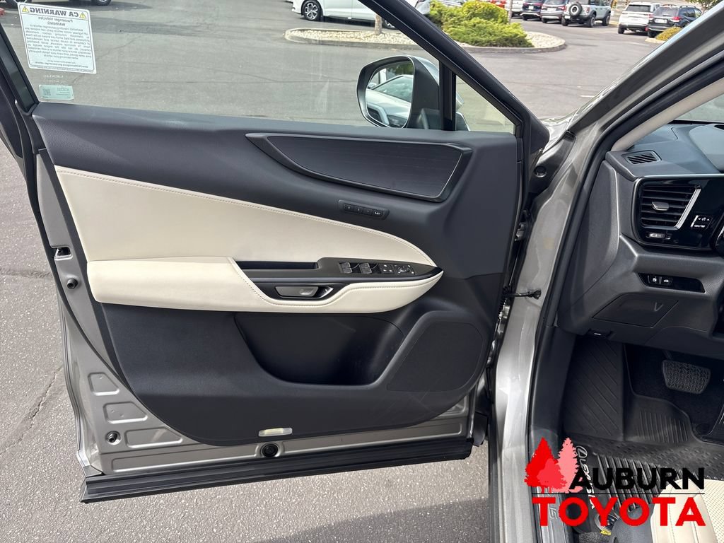 Used 2025 Lexus NX 450h+ AWD w/ Accessory Package (2T) image 9