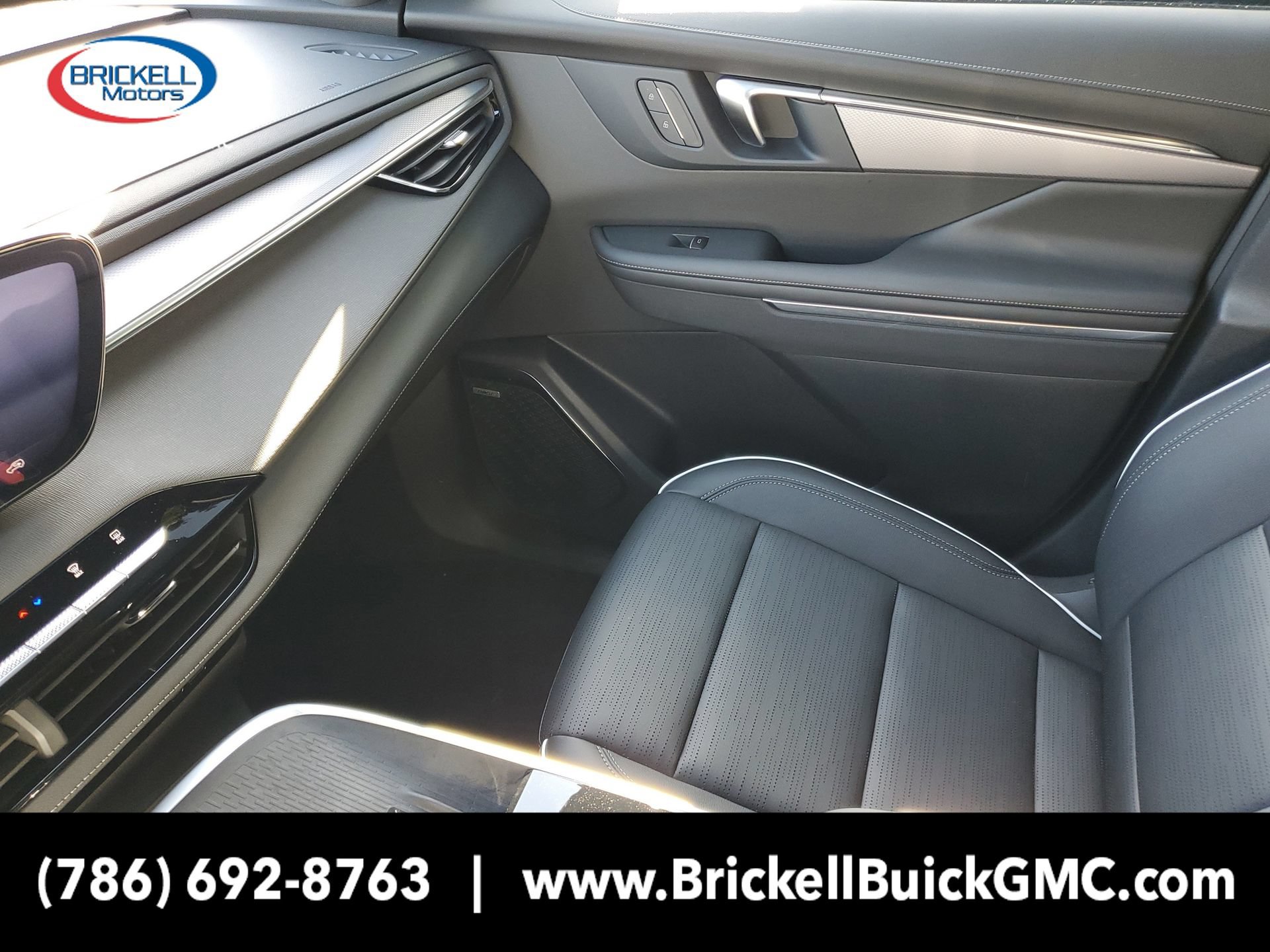 New 2026 Buick Enclave Sport Touring FWD image 27