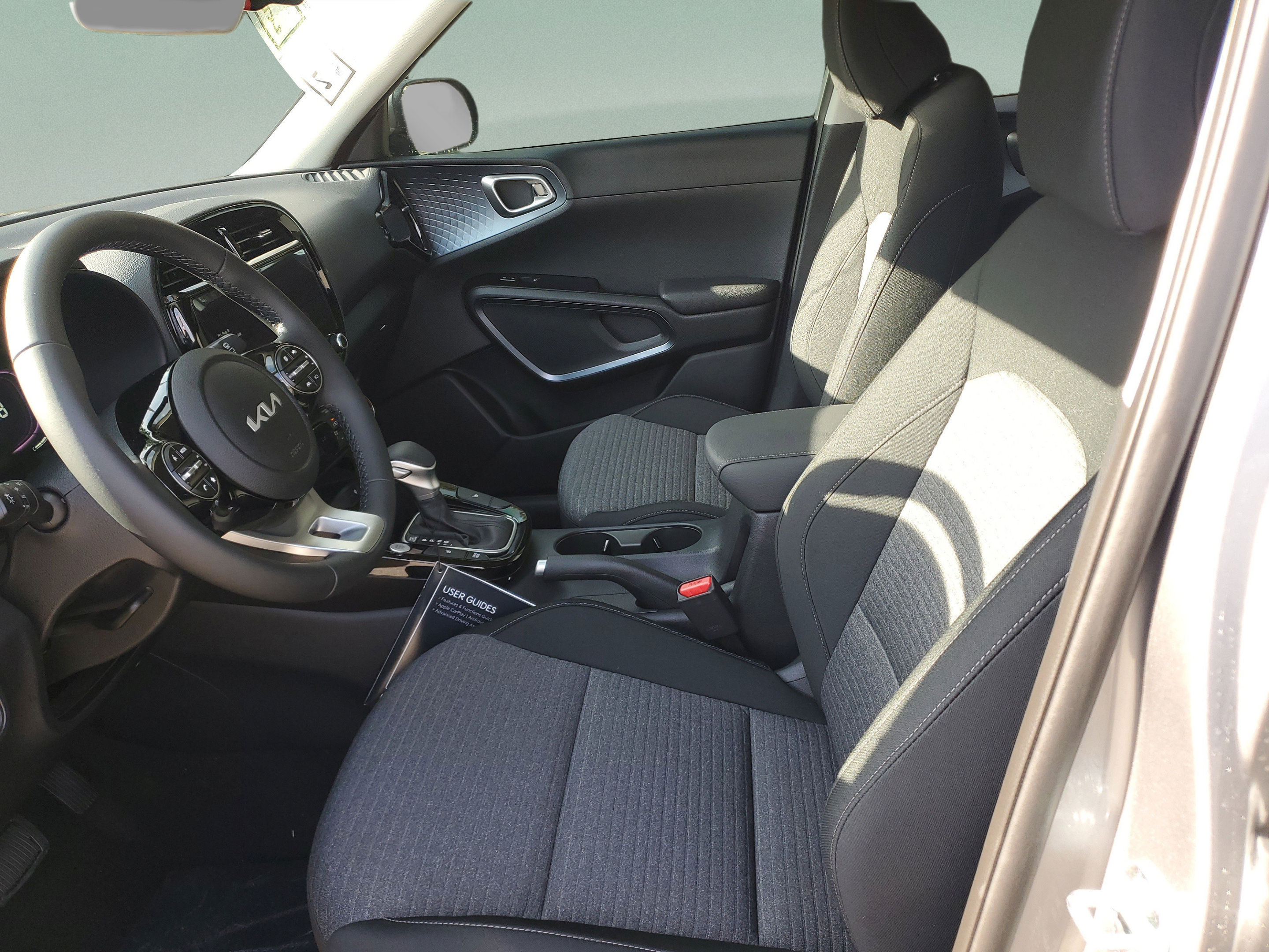 Certified 2025 Kia Soul EX FWD image 14