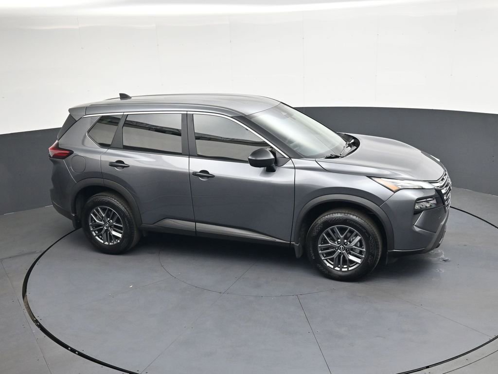 Certified 2026 Nissan Rogue S FWD image 31