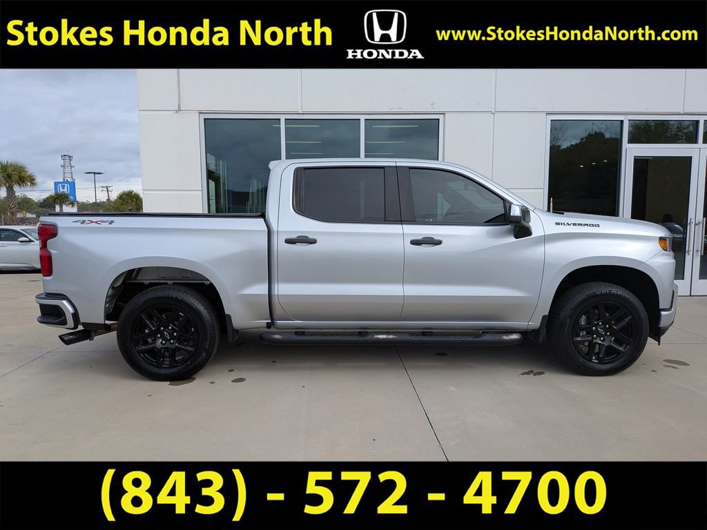 Used 2021 Chevrolet Silverado 1500 Custom w/ Rally Edition image 3