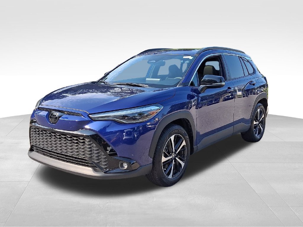Used 2025 Toyota Corolla Cross AWD Hybrid w/ Convenience Package image 3