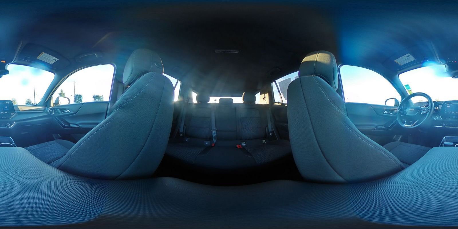 Used 2025 Chevrolet Equinox LT AWD/4WD image 42