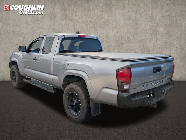 Used 2021 Toyota Tacoma SR AWD/4WD image 5
